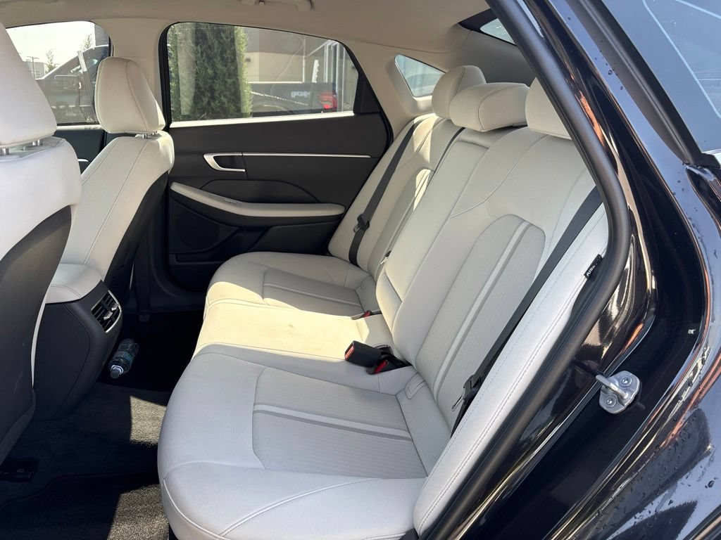 Certified 2025 Hyundai Sonata SEL FWD image 14