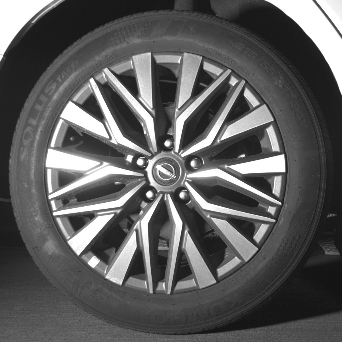 Used 2025 Nissan Altima 2.5 SV image 15