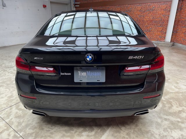 Used 2021 BMW 540i xDrive w/ Convenience Package image 4