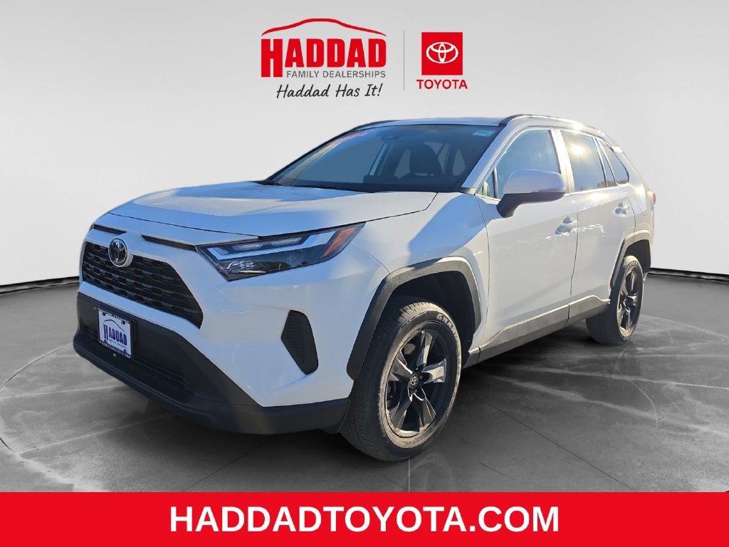 Used 2024 Toyota RAV4 XLE w/ Convenience Package AWD/4WD image 1
