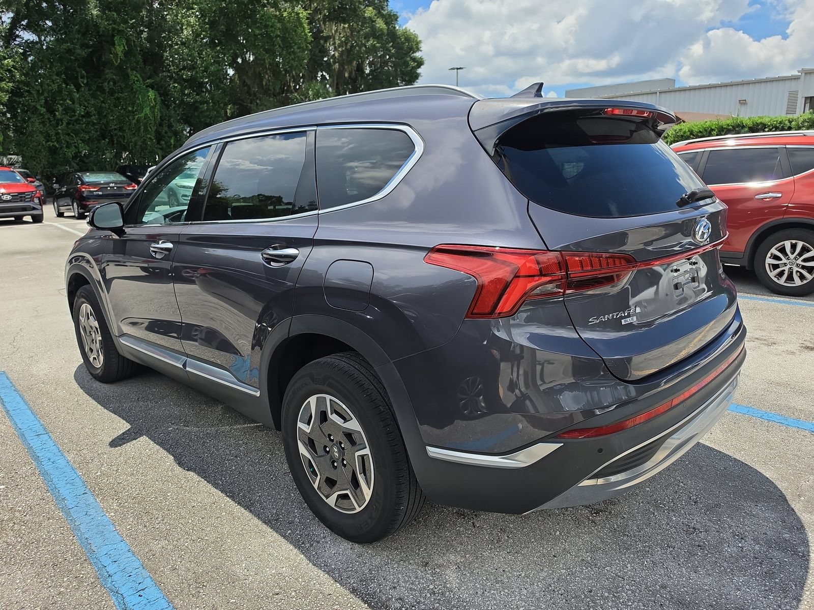 Used 2022 Hyundai Santa Fe Blue AWD/4WD image 5