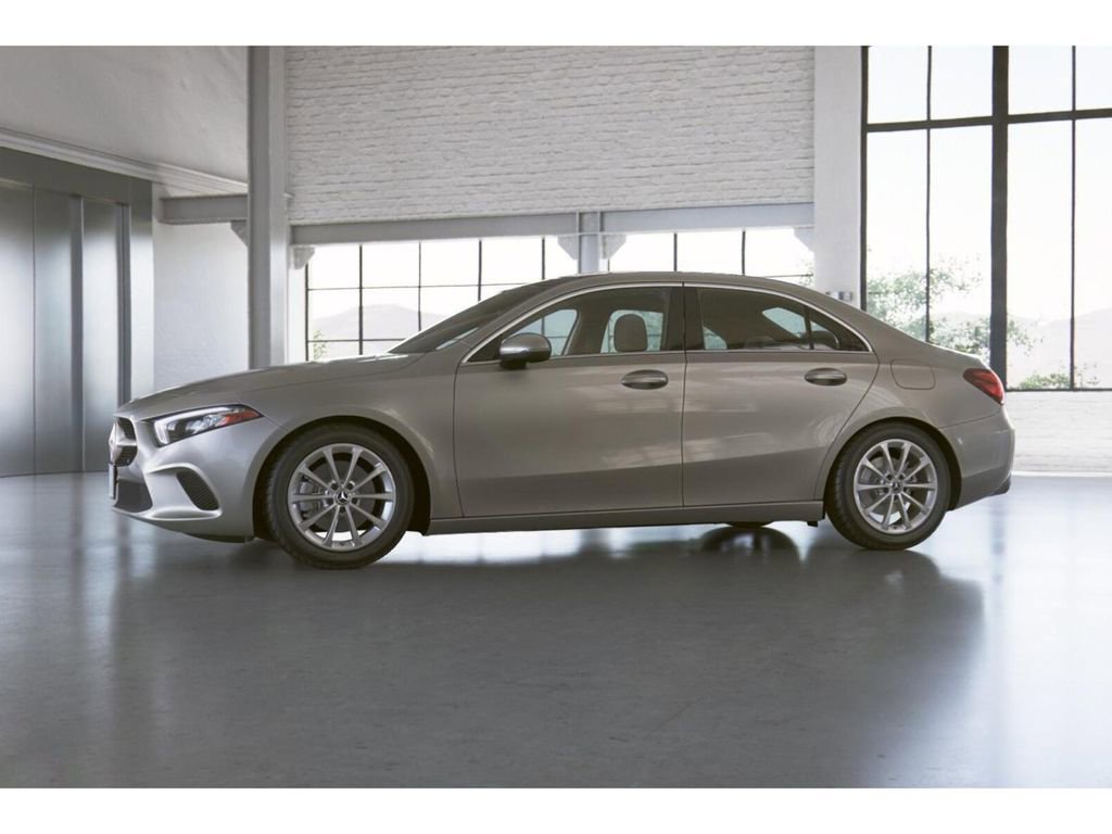Certified 2020 Mercedes-Benz A 220 4MATIC image 37