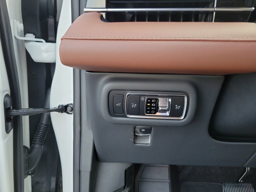 New 2026 Lincoln Nautilus Reserve image 22