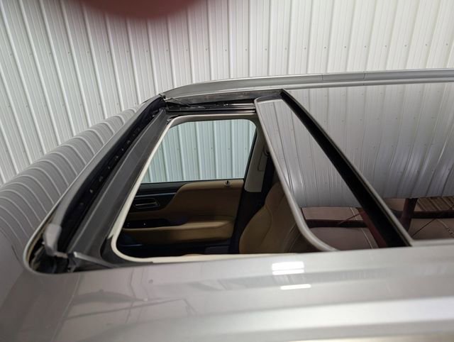 Used 2025 INFINITI QX80 Sensory image 8