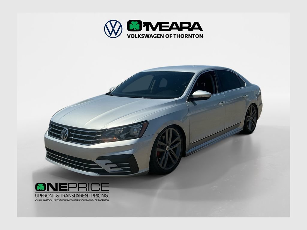 Used 2016 Volkswagen Passat 1.8T R-Line FWD image 1