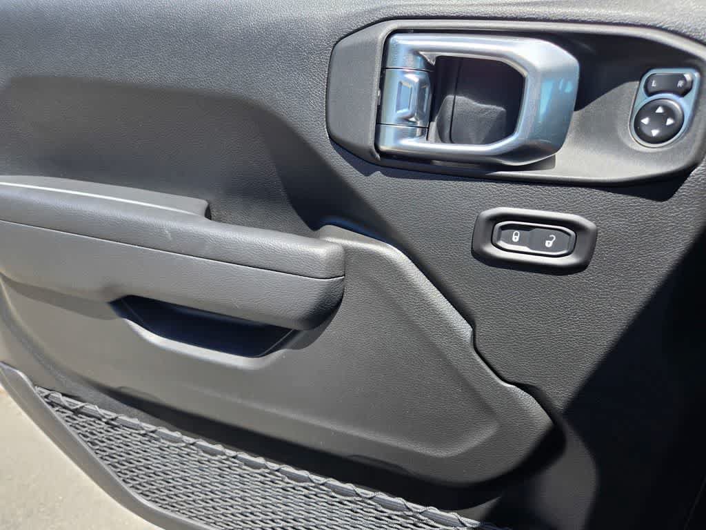 New 2026 Jeep Wrangler Unlimited Sport AWD/4WD image 19