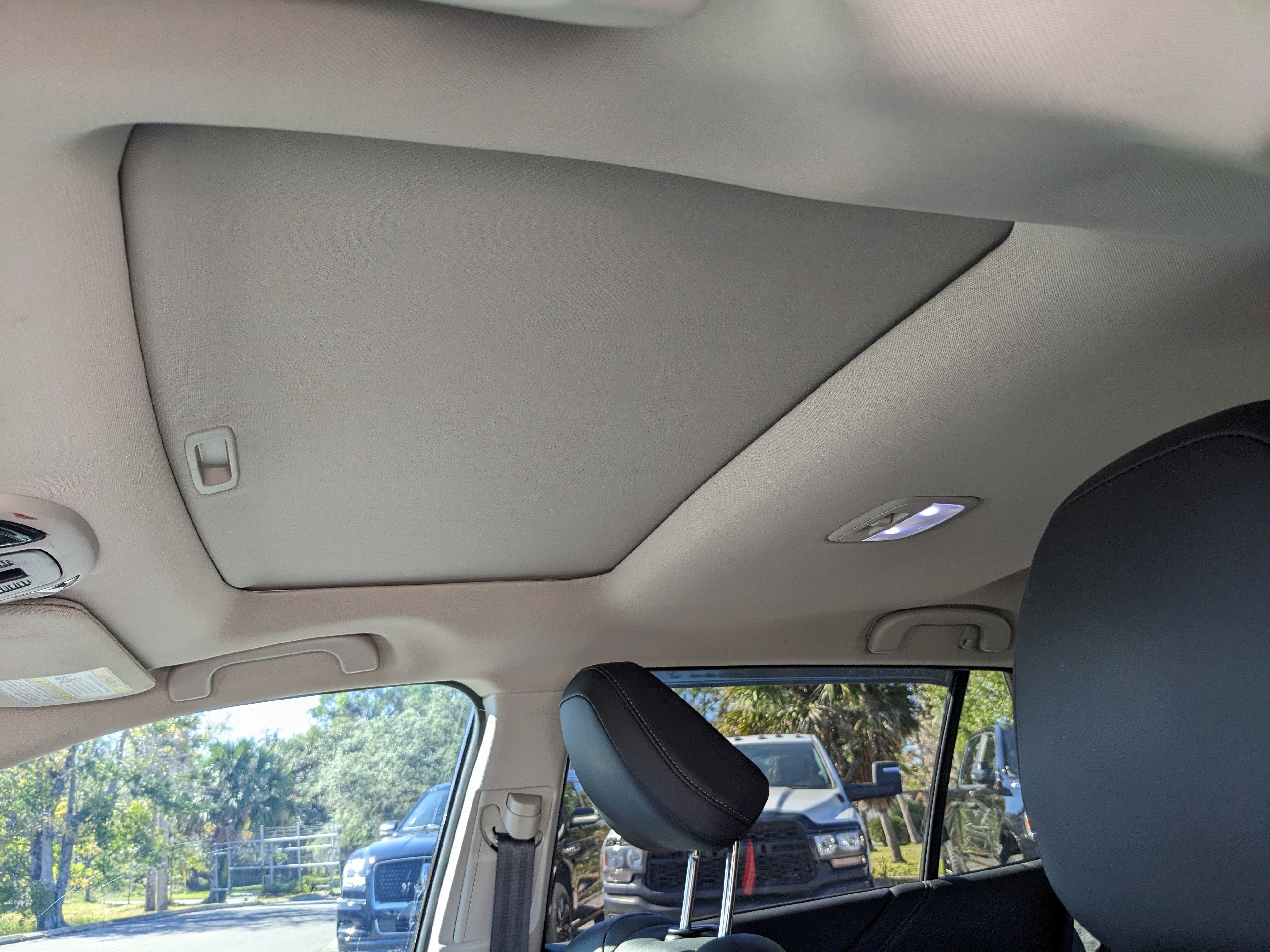 Used 2025 Subaru Outback Touring XT image 18