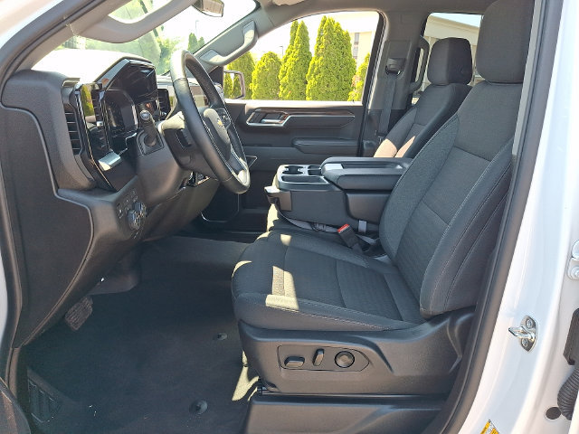 Used 2026 Chevrolet Silverado 1500 LT AWD/4WD image 14