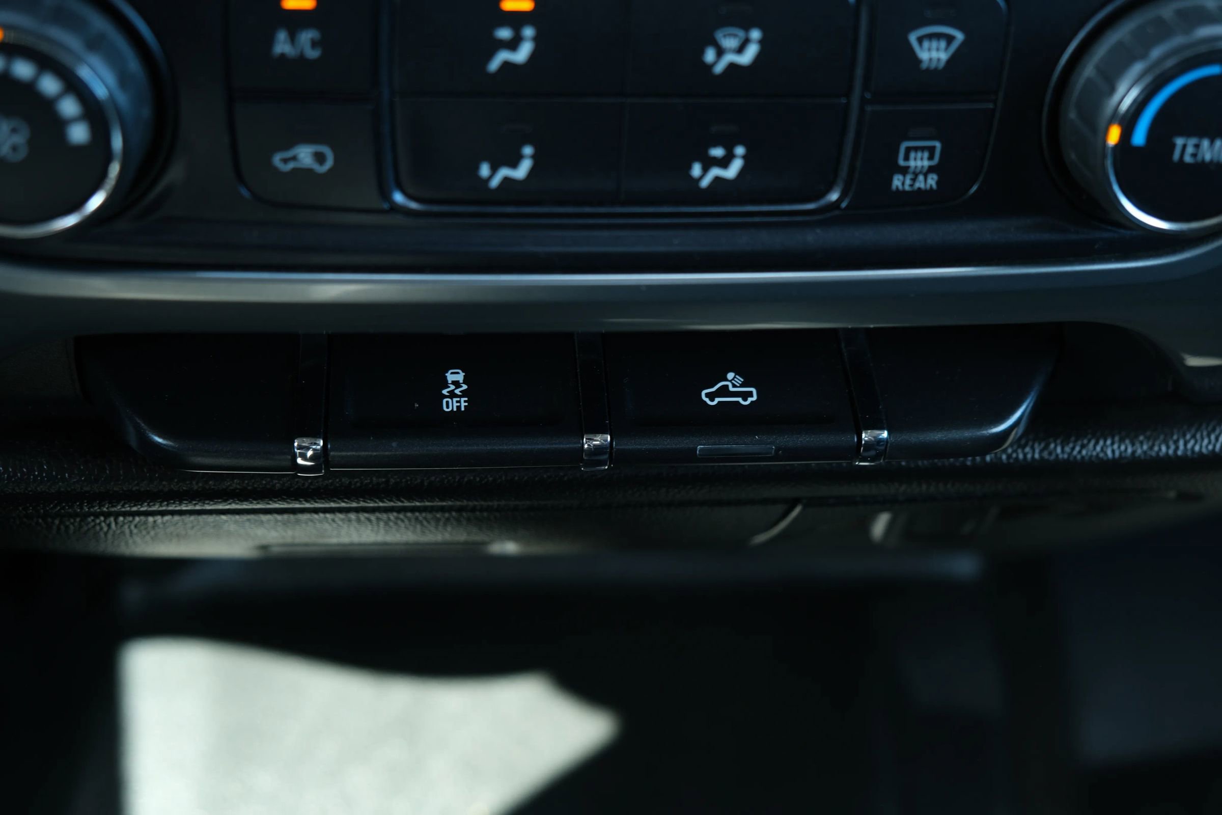 Used 2015 Chevrolet Silverado 1500 LT w/ Trailering Package image 30