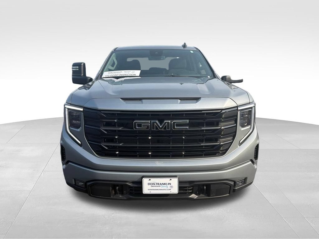 Used 2024 GMC Sierra 1500 Elevation w/ LPO, Elevation Black Package AWD/4WD image 16