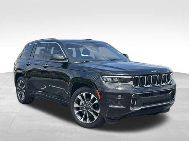 Used 2023 Jeep Grand Cherokee Overland AWD/4WD image 1