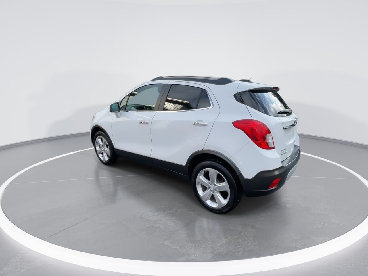 Used 2016 Buick Encore FWD image 13