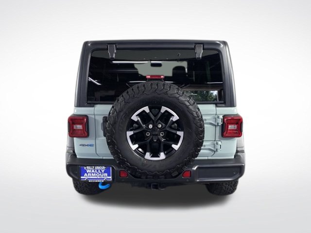 Used 2024 Jeep Wrangler Unlimited Rubicon 4xe w/ Technology Group AWD/4WD image 11