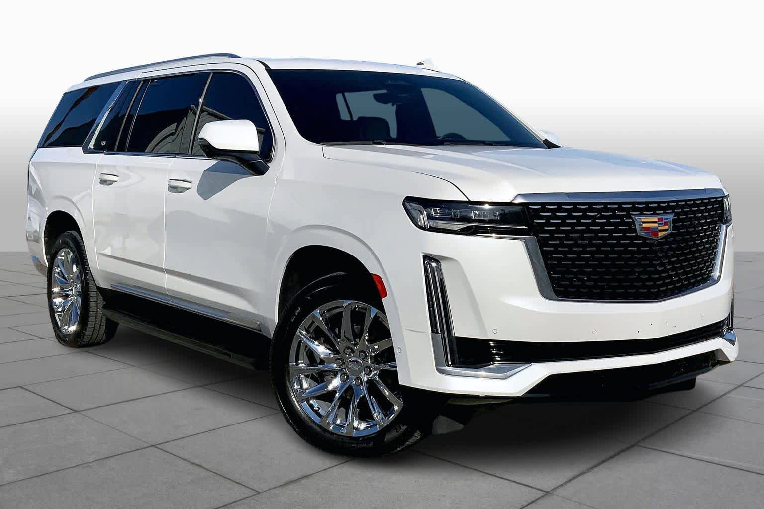Used 2021 Cadillac Escalade ESV Premium Luxury w/ LPO, Illumination Package RWD image 3