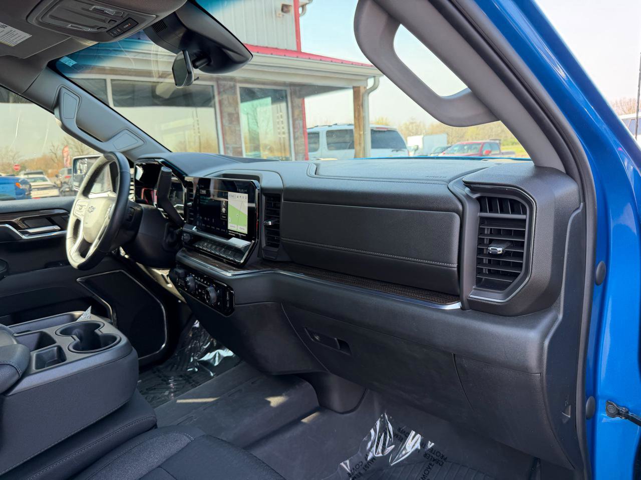 Used 2024 Chevrolet Silverado 1500 RST AWD/4WD image 21
