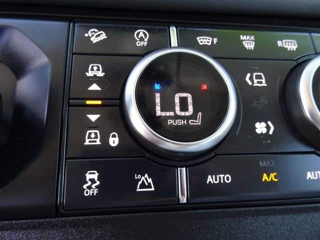 Used 2023 Land Rover Defender 130 First Edition AWD/4WD image 28