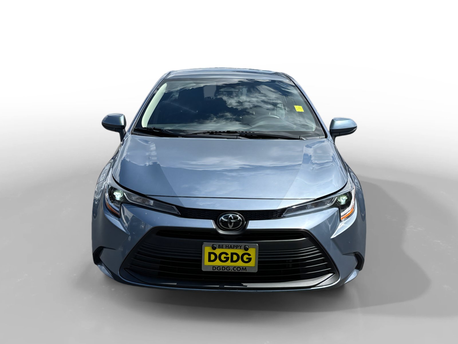 Used 2025 Toyota Corolla LE FWD image 8