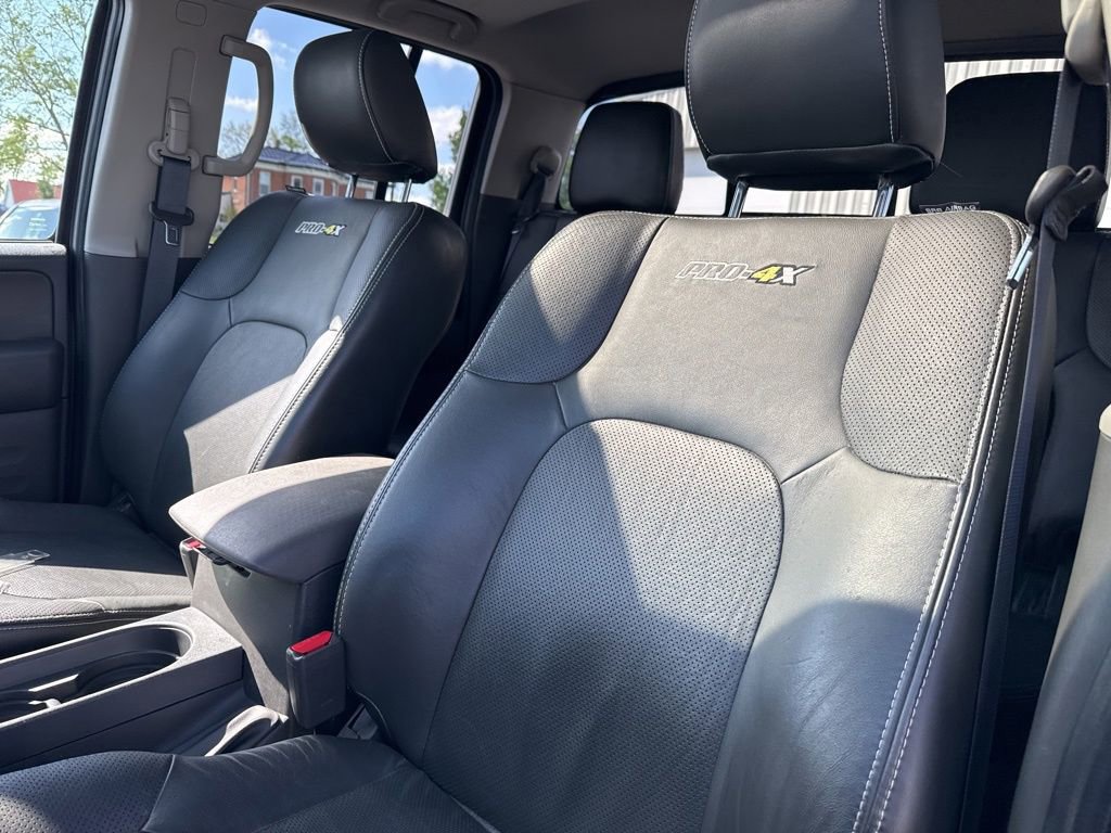 Used 2020 Nissan Frontier PRO-4X w/ Pro-4x Utility Package AWD/4WD image 30