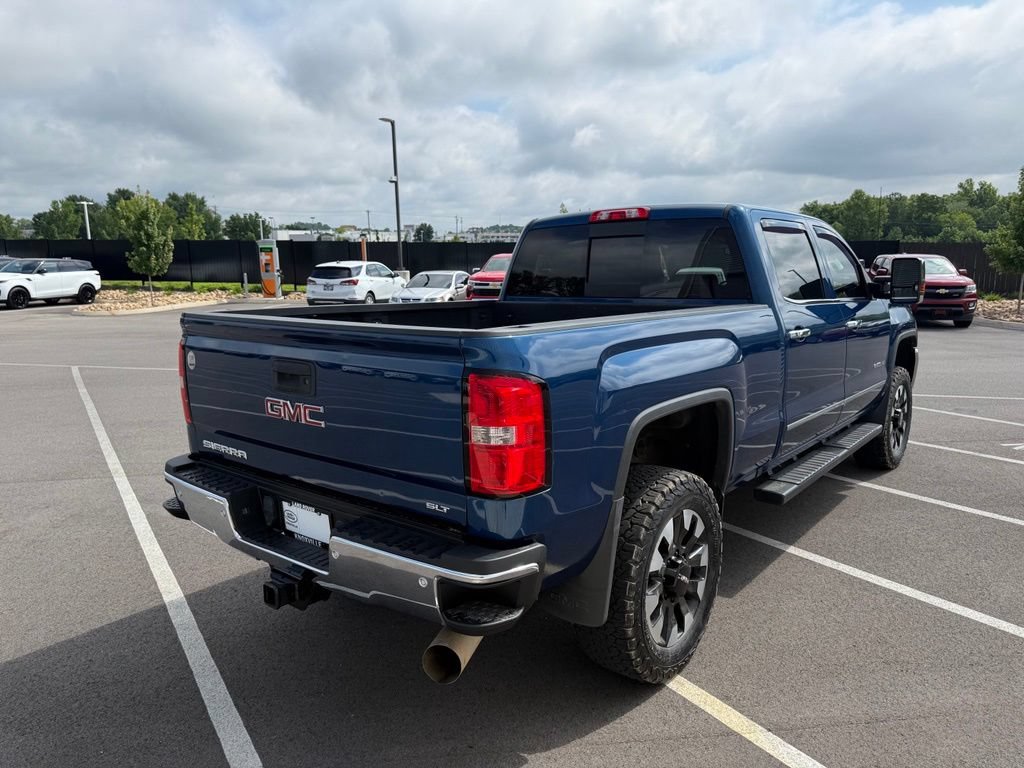 Used 2019 GMC Sierra 2500 SLT w/ Duramax Plus Package AWD/4WD image 8