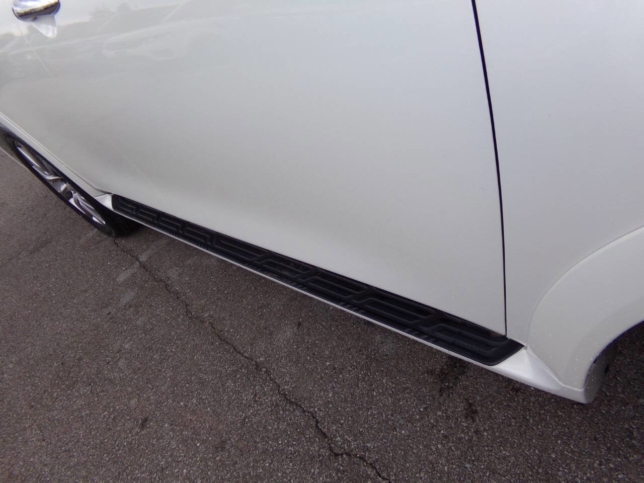 Used 2013 INFINITI QX56 4WD w/ Deluxe Touring Pkg image 53