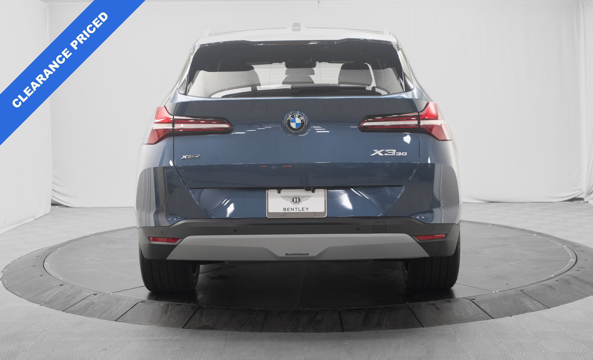 Used 2026 BMW X3 xDrive30i w/ Premium Package AWD/4WD image 4