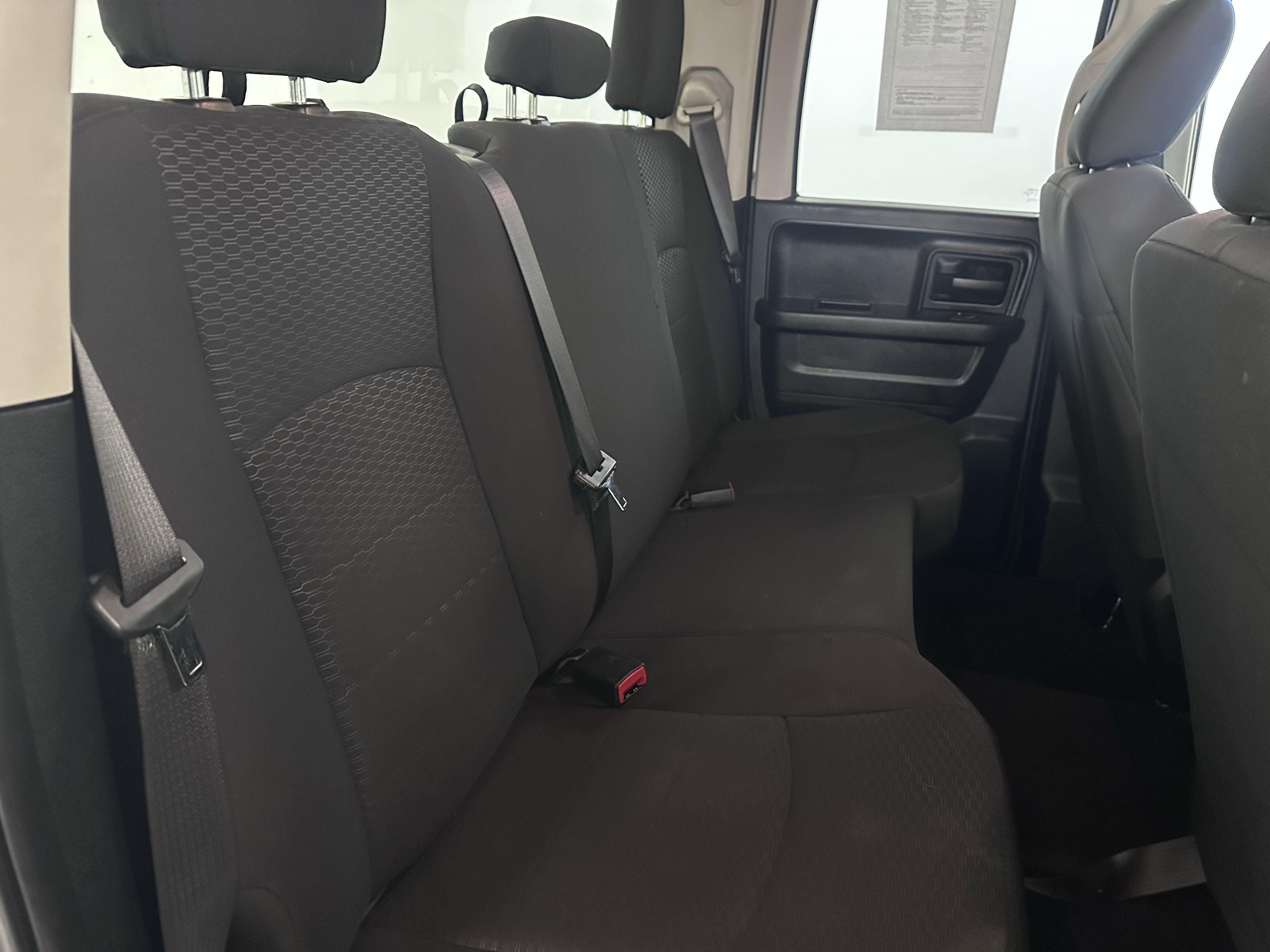 Used 2019 RAM 1500 Express image 27