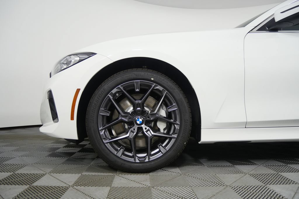 Used 2026 BMW 330i Sedan w/ Convenience Package RWD image 2
