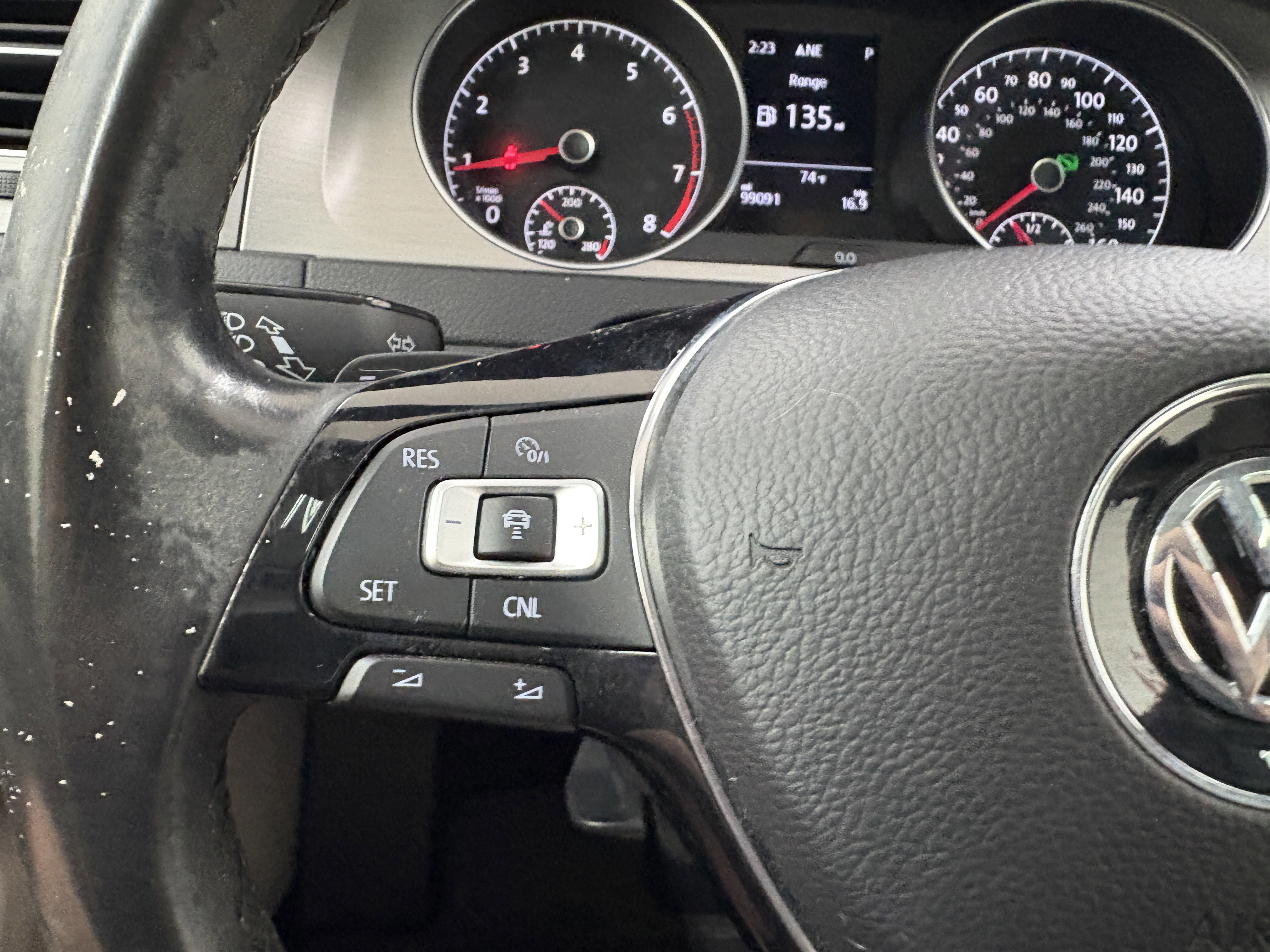 Used 2016 Volkswagen Golf SE w/ Lighting Package image 33