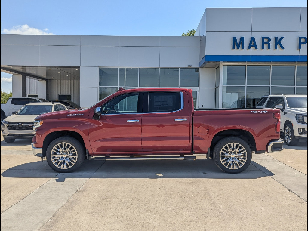 New 2026 Chevrolet Silverado 1500 LTZ w/ LTZ Convenience Package II AWD/4WD image 9