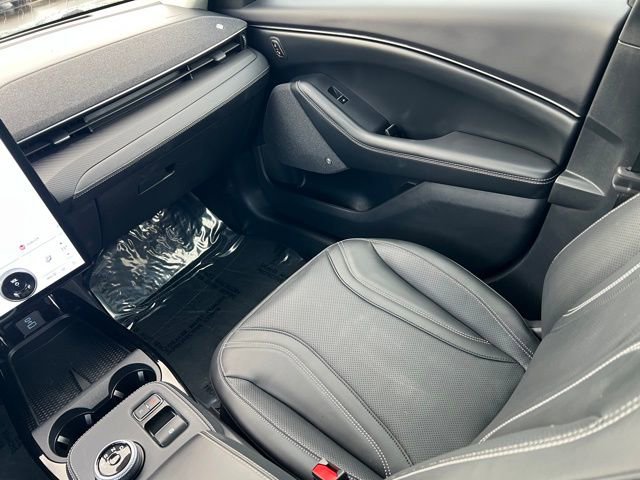 Used 2024 Ford Mustang Mach-E Premium image 14