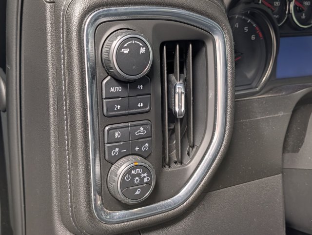 Used 2019 Chevrolet Silverado 1500 RST AWD/4WD image 20