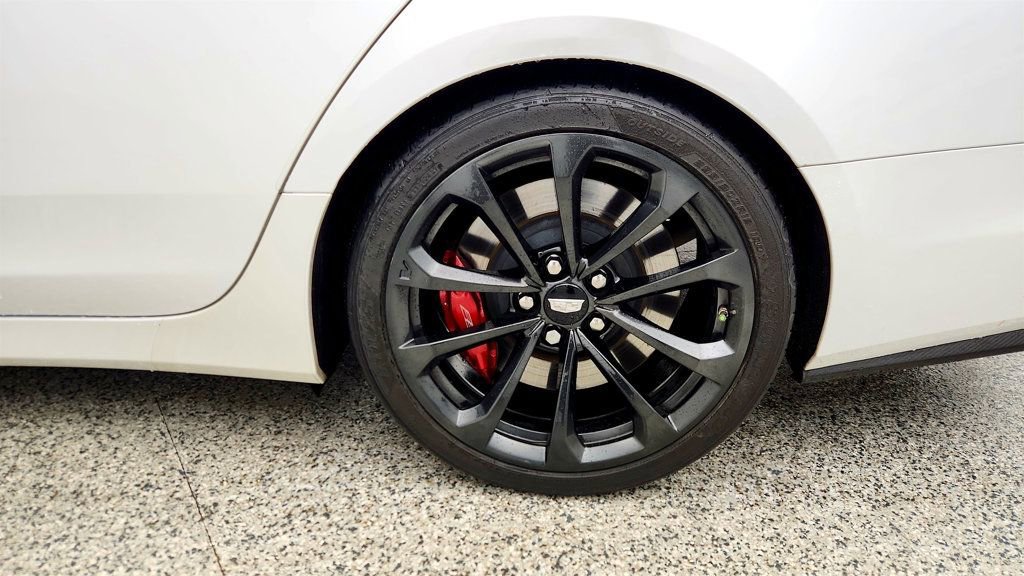 Used 2019 Cadillac CTS V w/ Carbon Fiber Package image 9