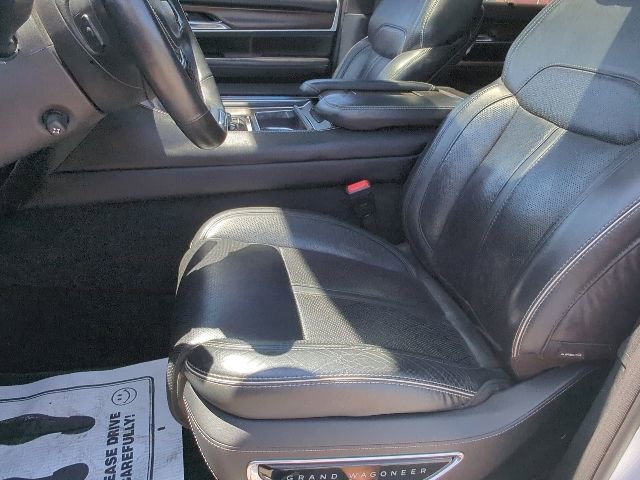 Used 2023 Jeep Grand Wagoneer Series II w/ Premium Group II AWD/4WD image 12
