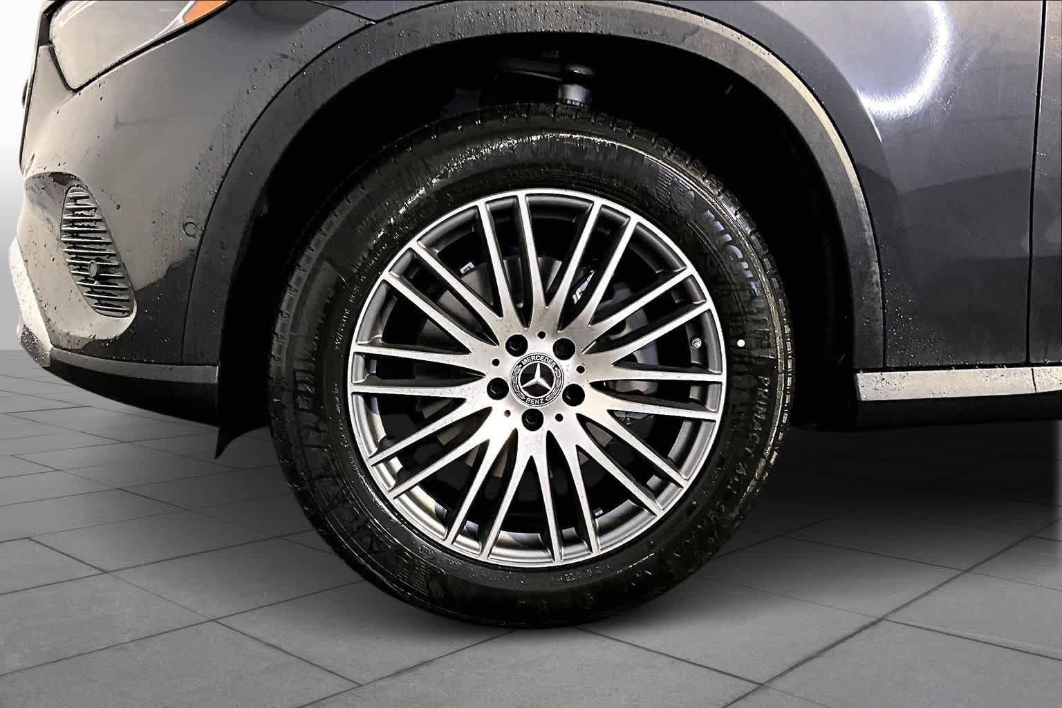 New 2026 Mercedes-Benz GLC 300 4MATIC image 17