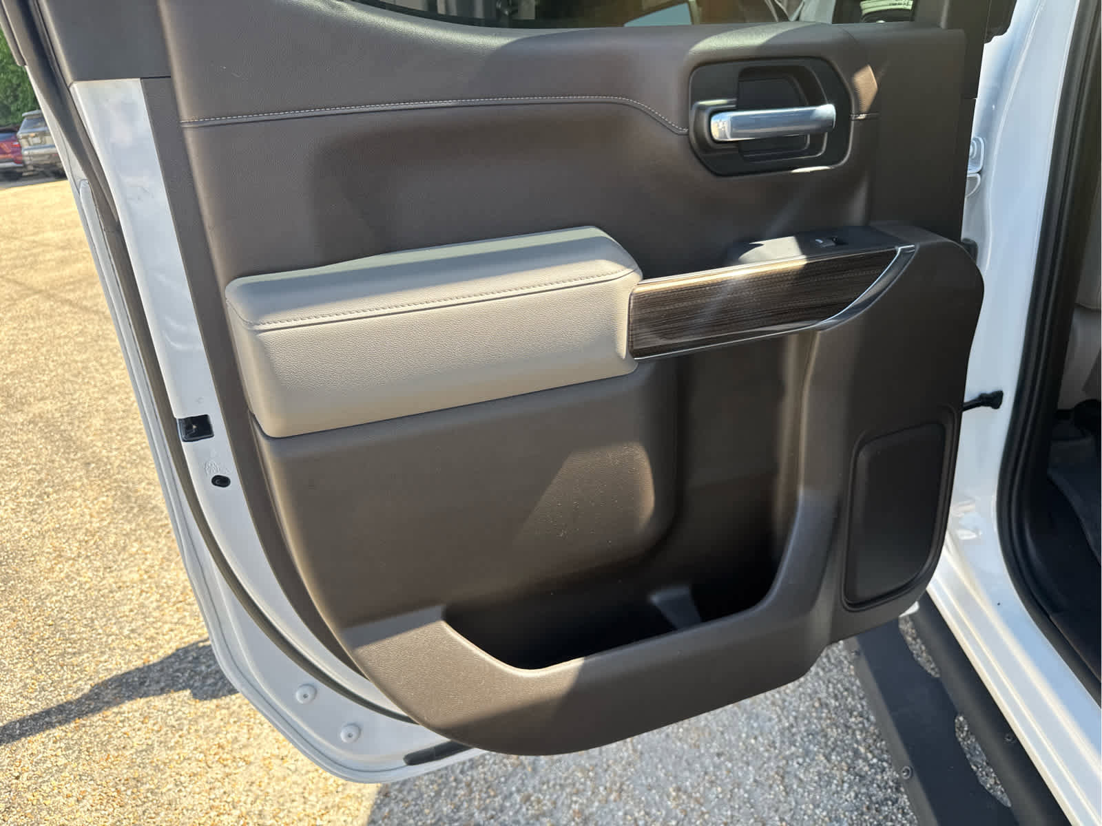 Used 2022 Chevrolet Silverado 1500 LT Trail Boss w/ LT Trail Boss Premium Package image 40