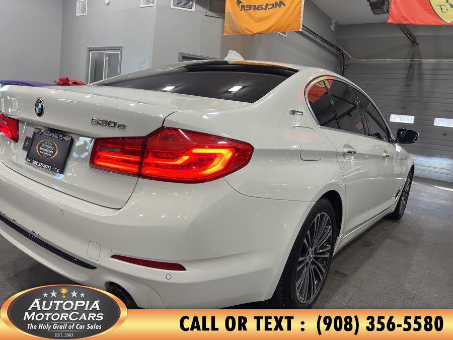 Used 2018 BMW 530e xDrive image 29