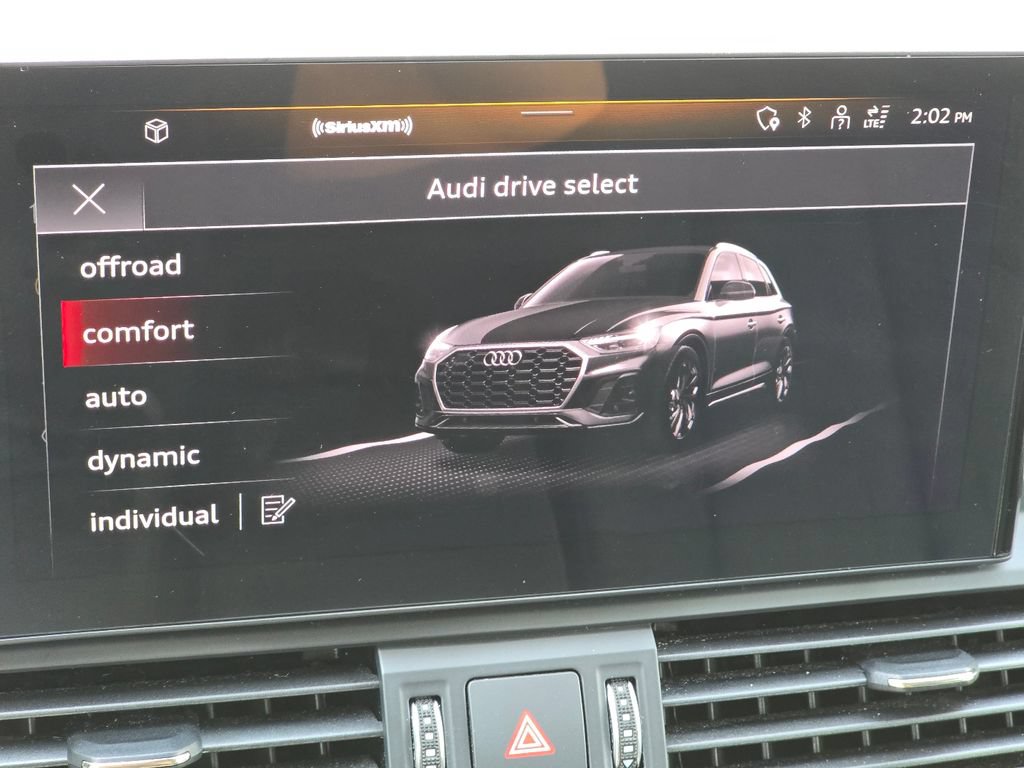 Certified 2023 Audi Q5 2.0T Premium Plus AWD/4WD image 12