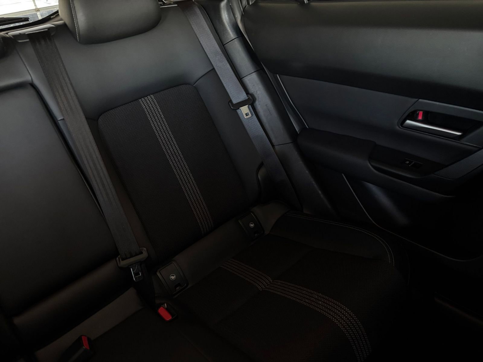 Used 2025 MAZDA CX-50 AWD 2.5 S w/ Preferred Package image 37