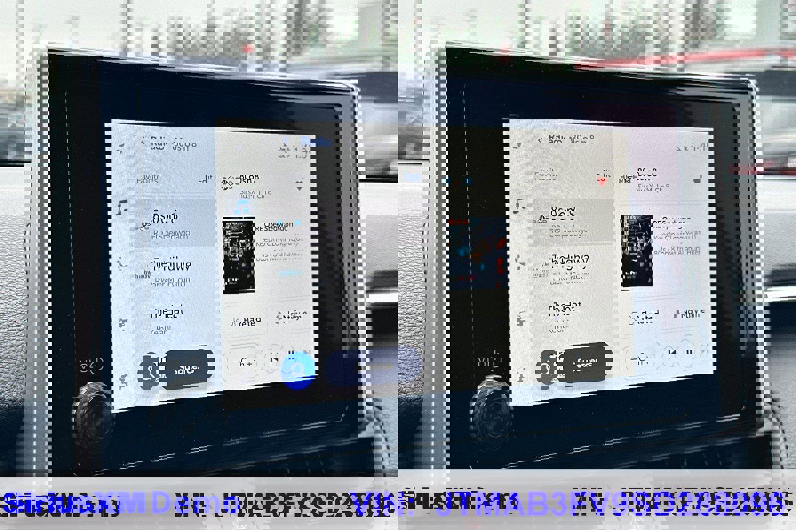 Certified 2025 Toyota RAV4 SE image 28