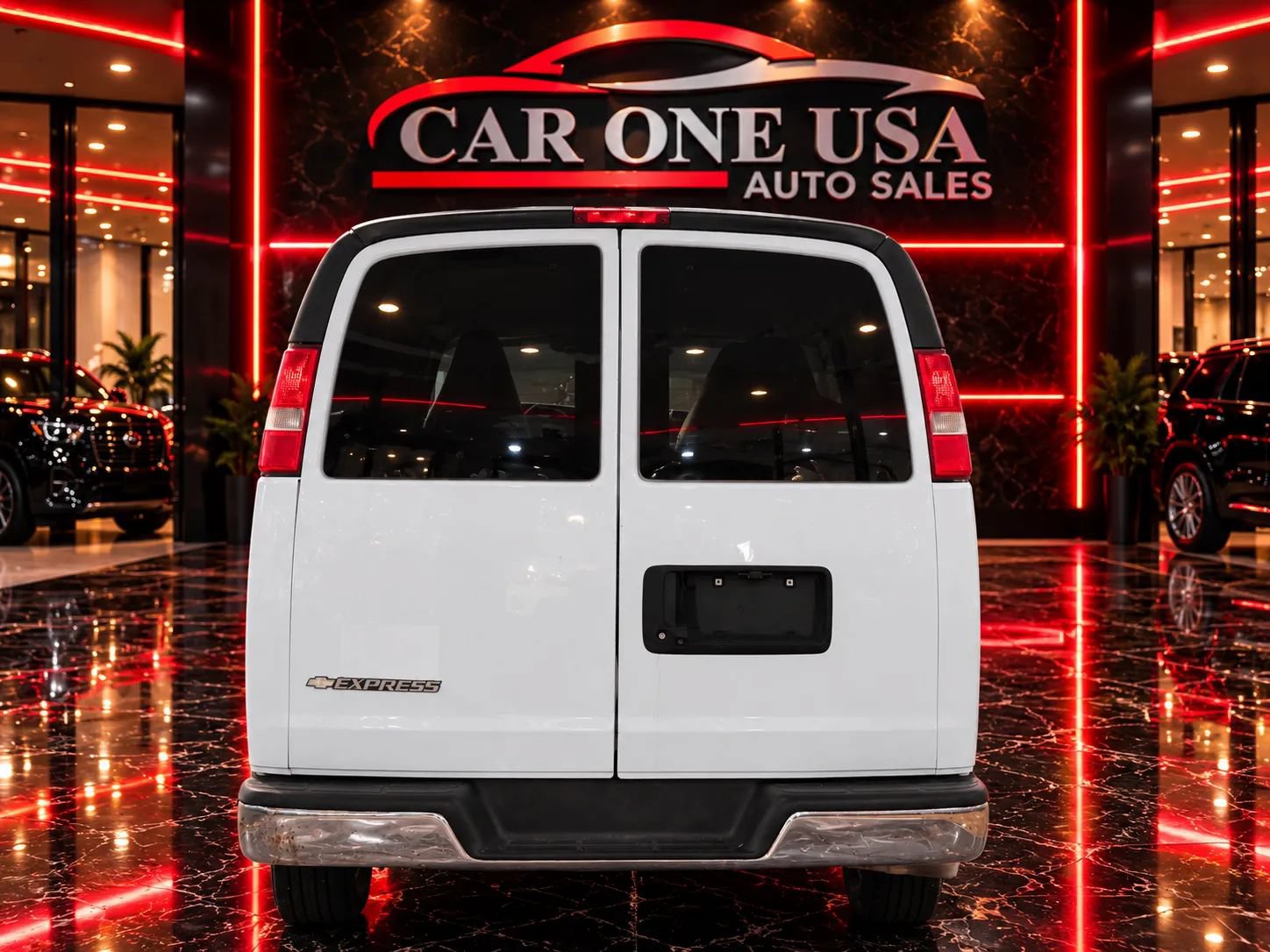Used 2015 Chevrolet Express 2500 LT w/ LT Preferred Equipment Group RWD image 4