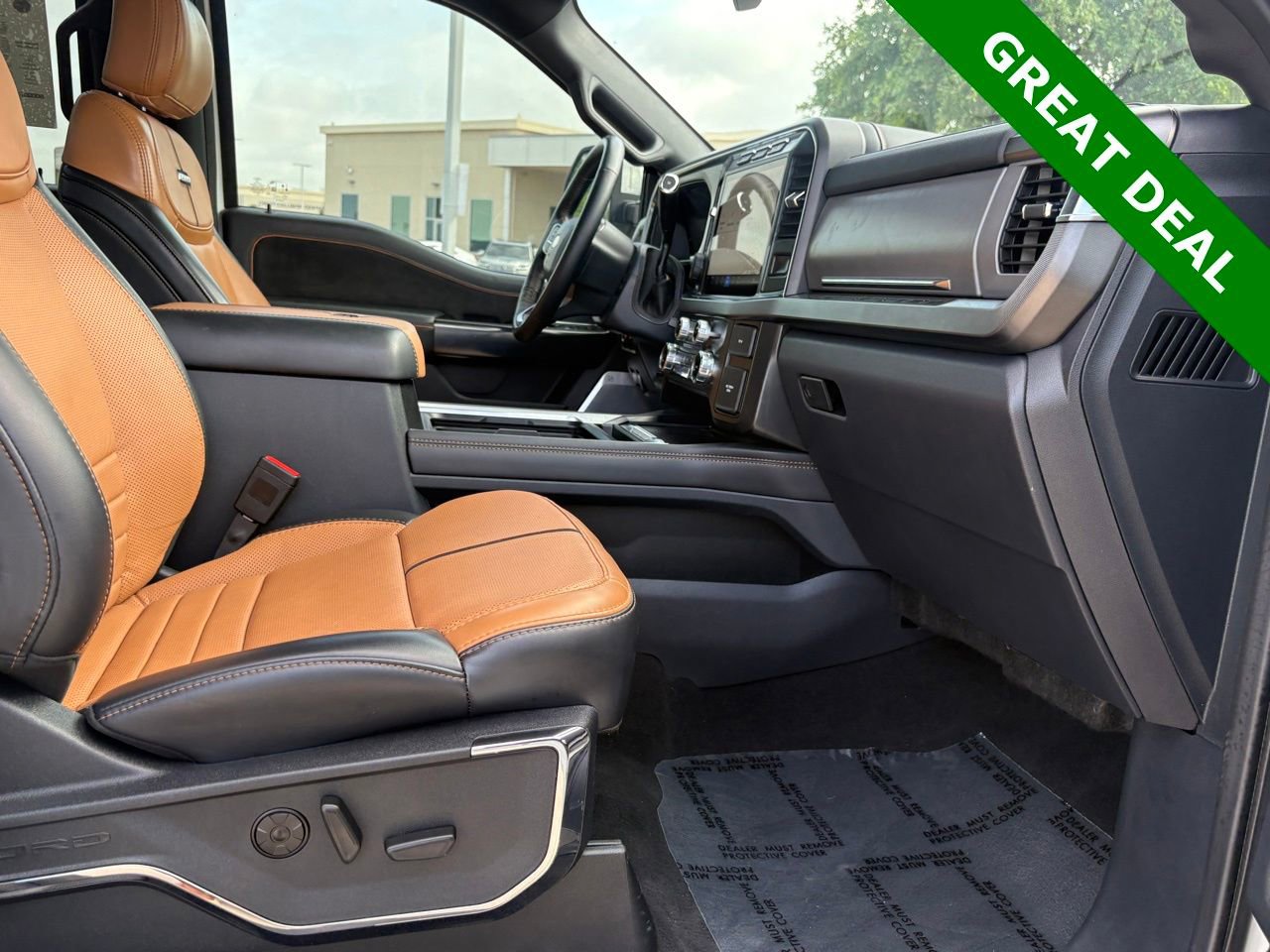 Used 2024 Ford F250 Platinum w/ Tremor Off-Road Package AWD/4WD image 45