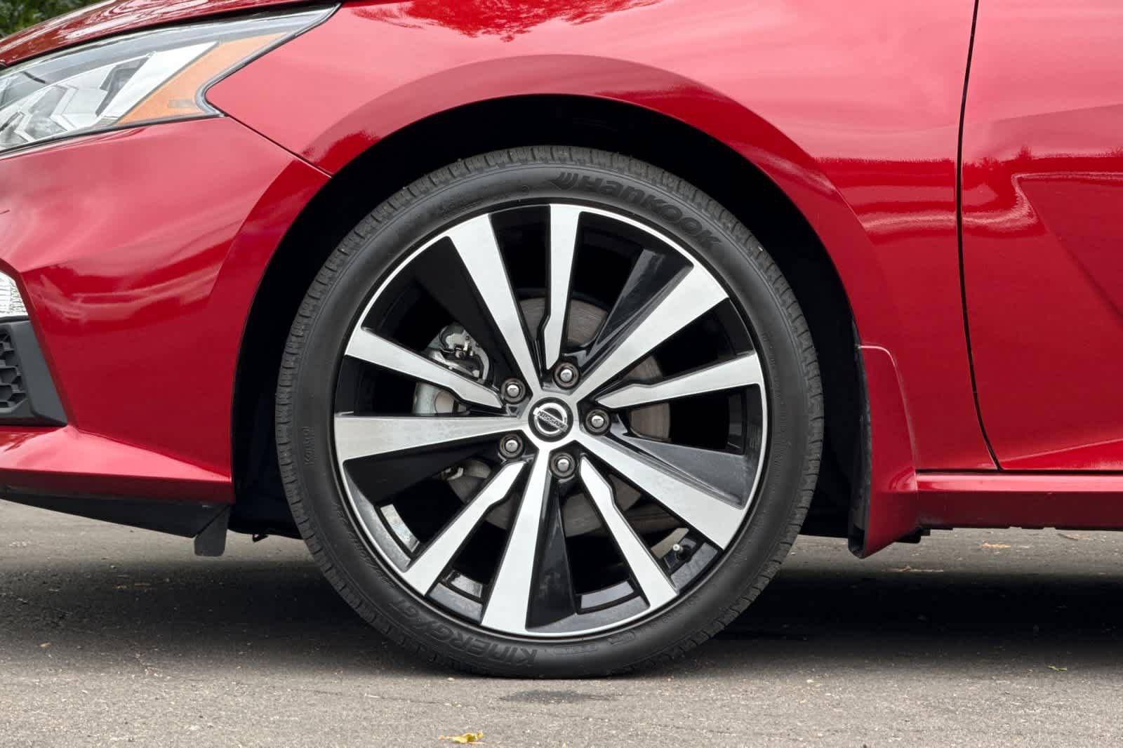 Used 2022 Nissan Altima 2.5 SR AWD/4WD image 25