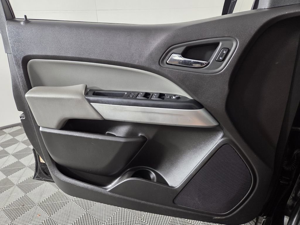 Used 2016 Chevrolet Colorado LT image 26