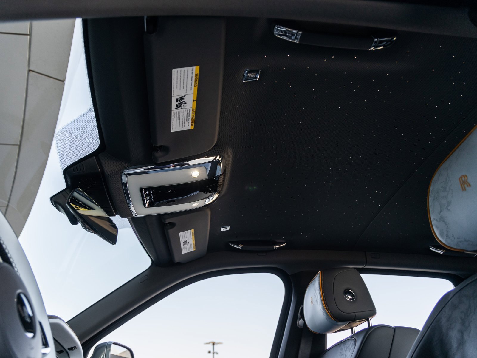 New 2026 Rolls-Royce Cullinan image 25