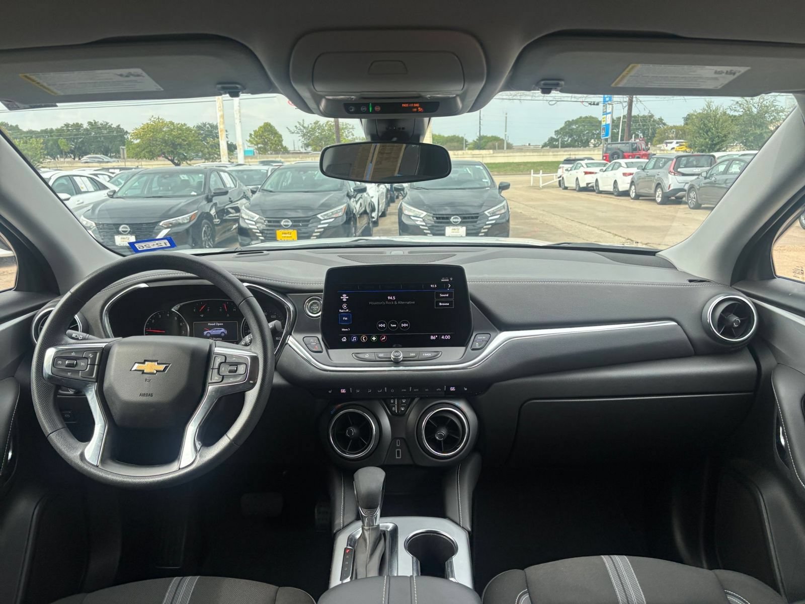 Used 2026 Chevrolet Blazer LT FWD image 33
