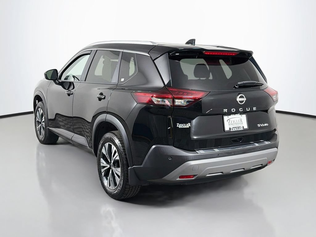Used 2023 Nissan Rogue SV w/ SV Premium B Package AWD/4WD image 5