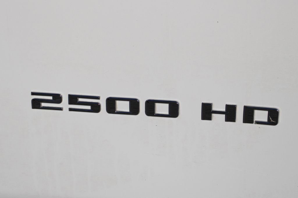Used 2021 Chevrolet Silverado 2500 W/T image 40