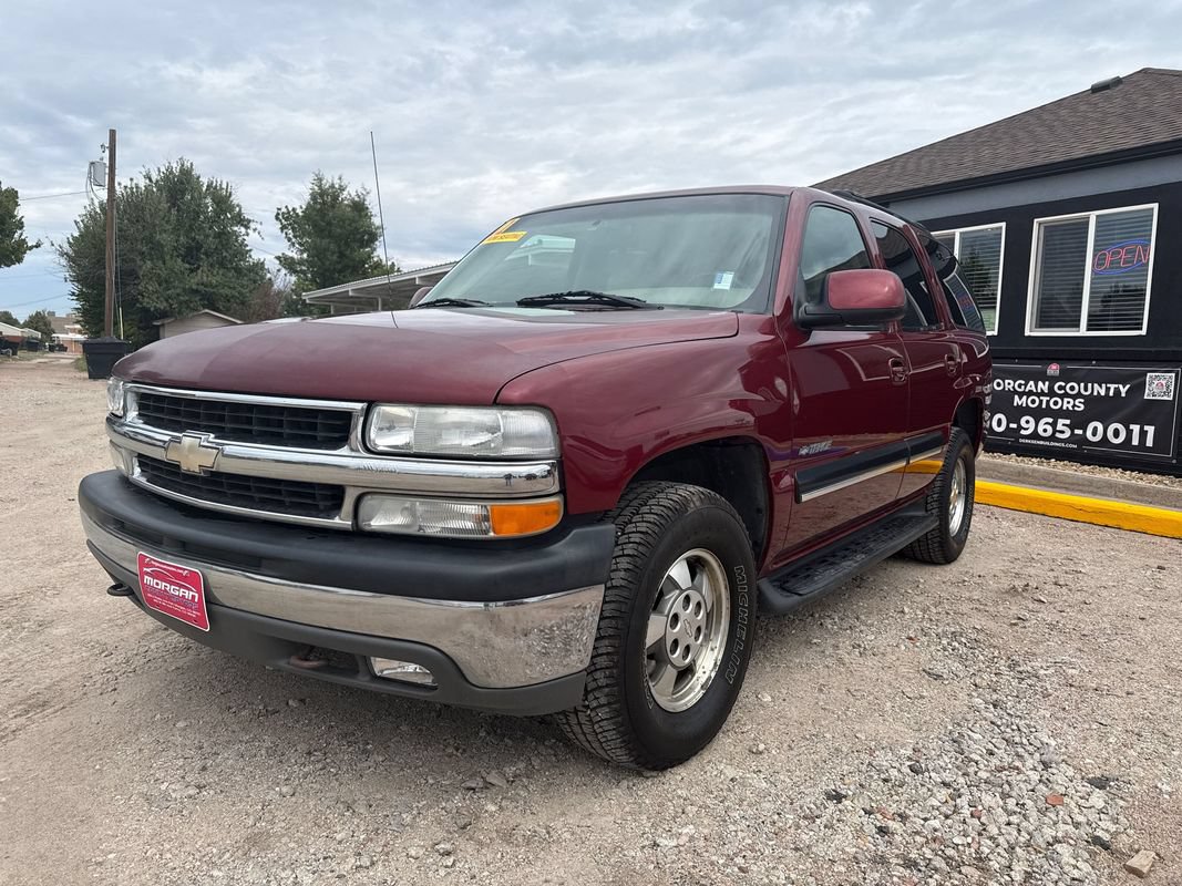 Used 2001 Chevrolet Tahoe LT w/ LT Preferred Equipment Group AWD/4WD image 3