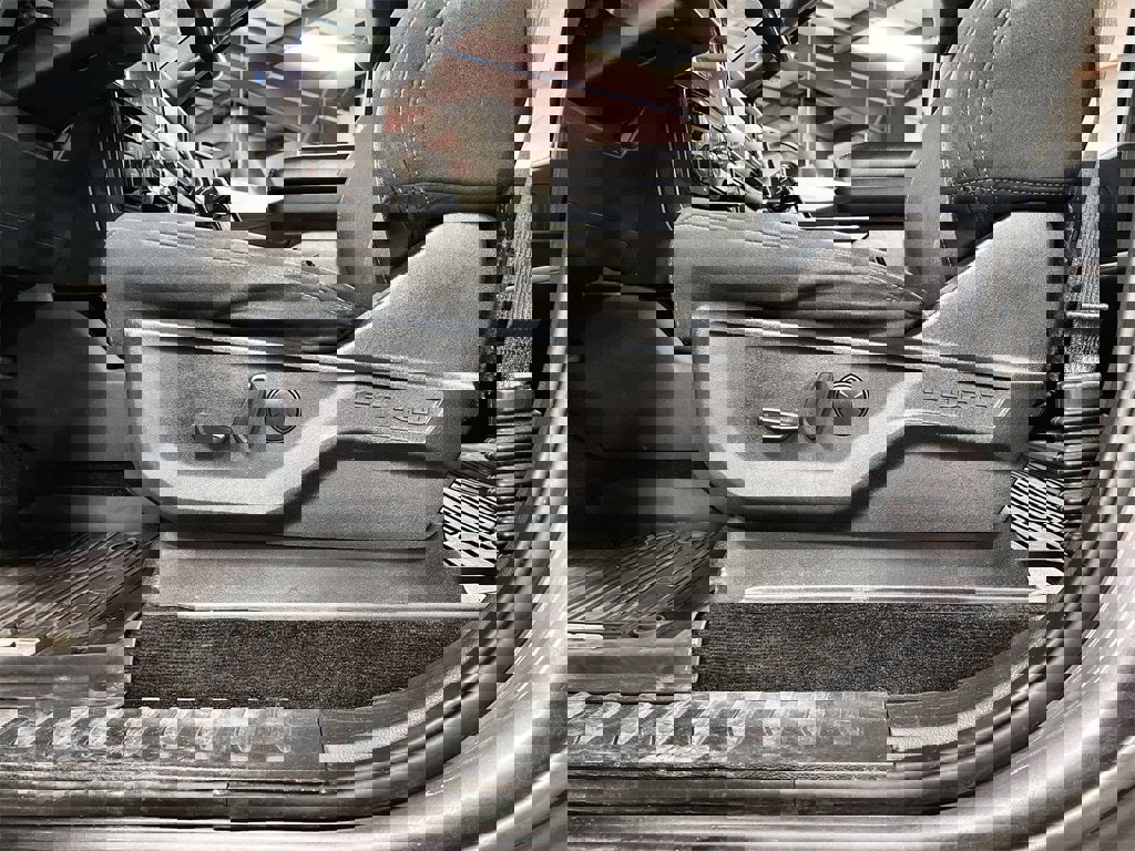 Used 2023 Ford F150 XLT w/ Equipment Group 302A High image 13