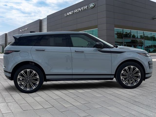 Used 2026 Land Rover Range Rover Evoque Dynamic SE image 6